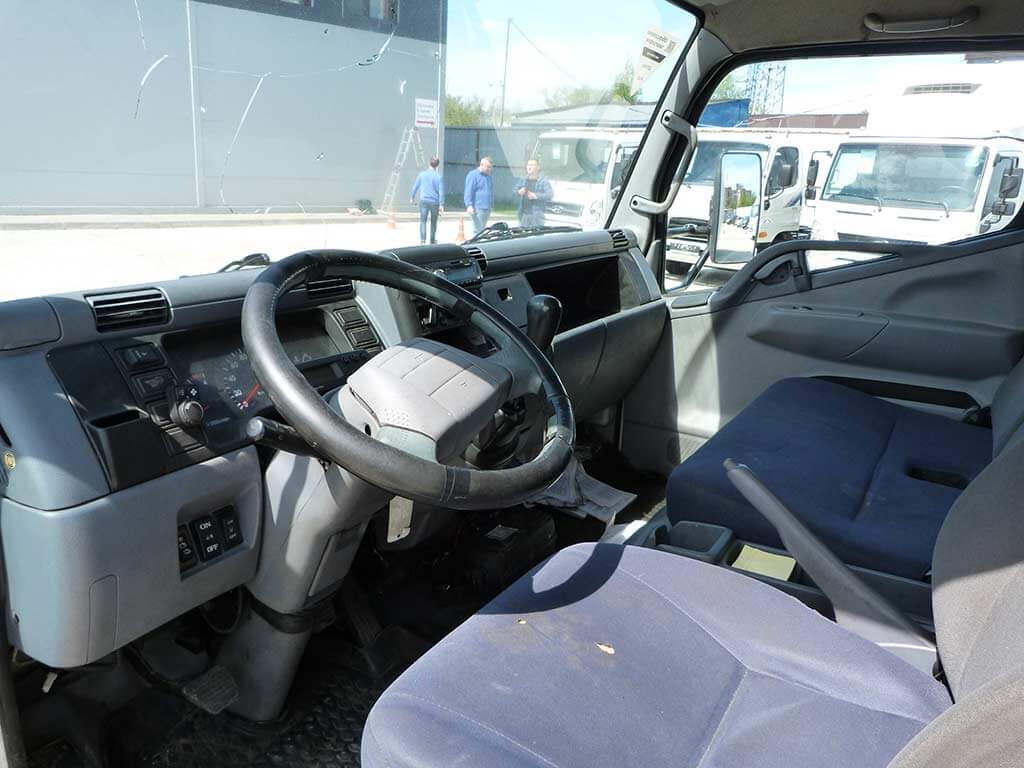 Фары на mitsubishi canter